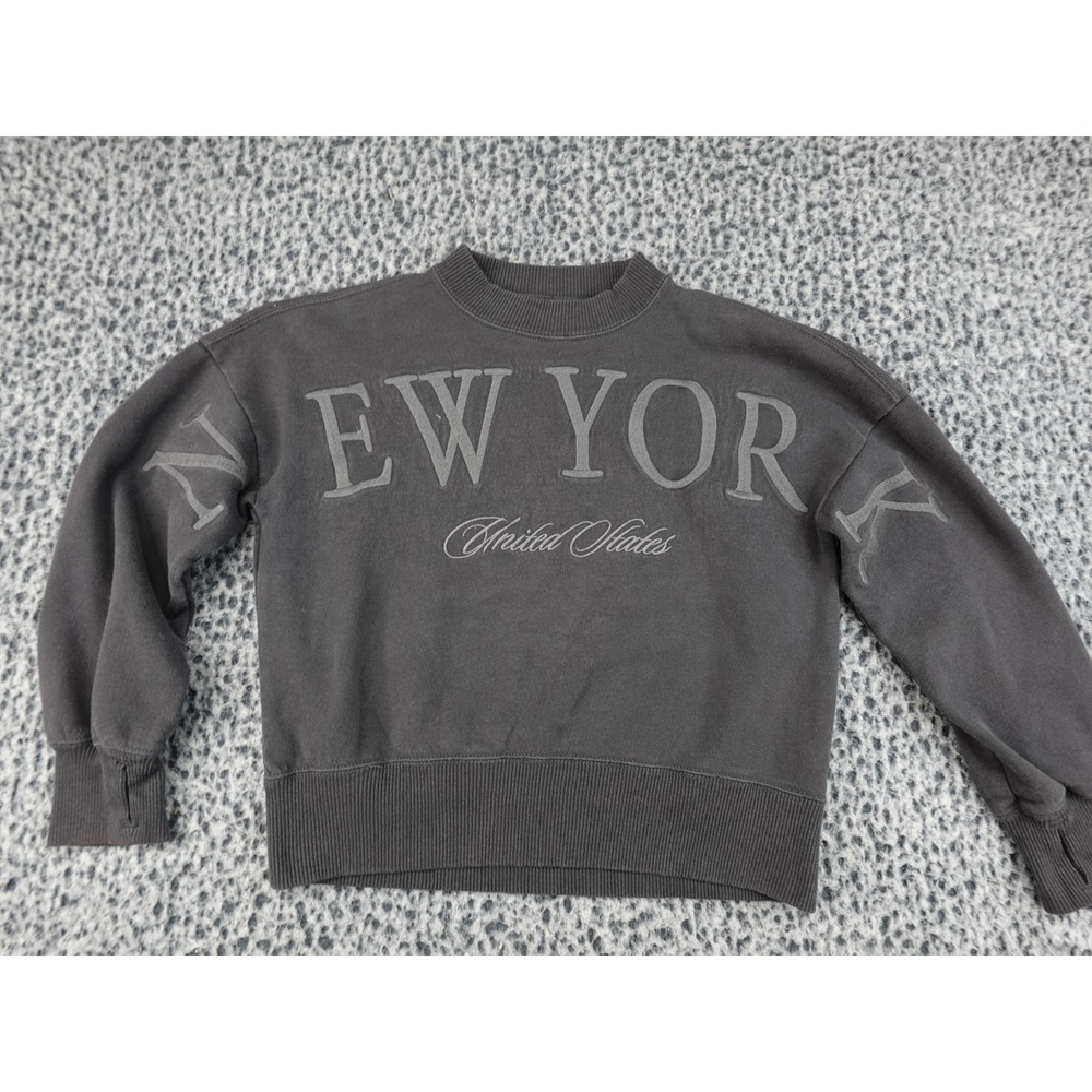 Abercrombie Kids Sweatshirt 9/10 Grey Good New York Graphic Crewneck 252F1630